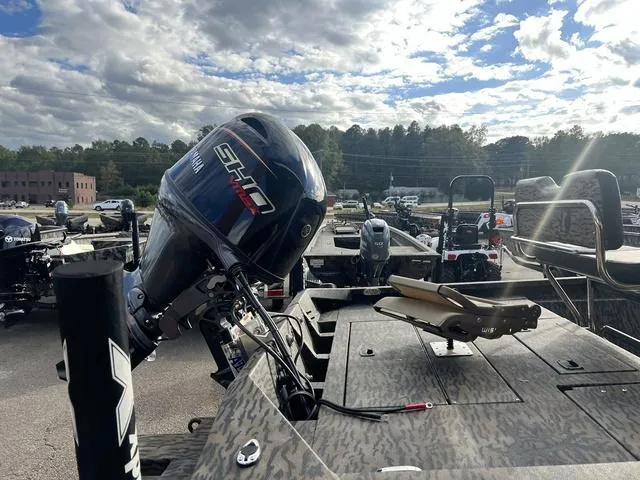 Slide: The Image of Xpress SW20B 2025 - 8