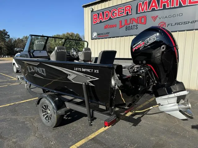 Slide: The Image of Lund Impact XS 1875 Sport 2025 - 12