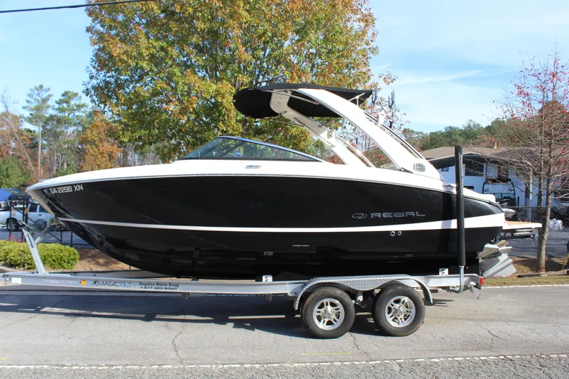 The Image of Regal LS4 Surf 2020 - 1