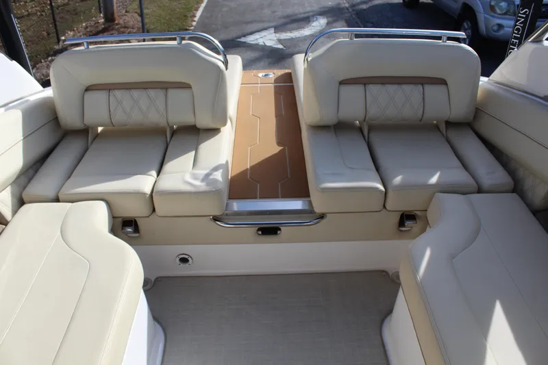 Slide: The Image of Regal LS4 Surf 2020 - 20