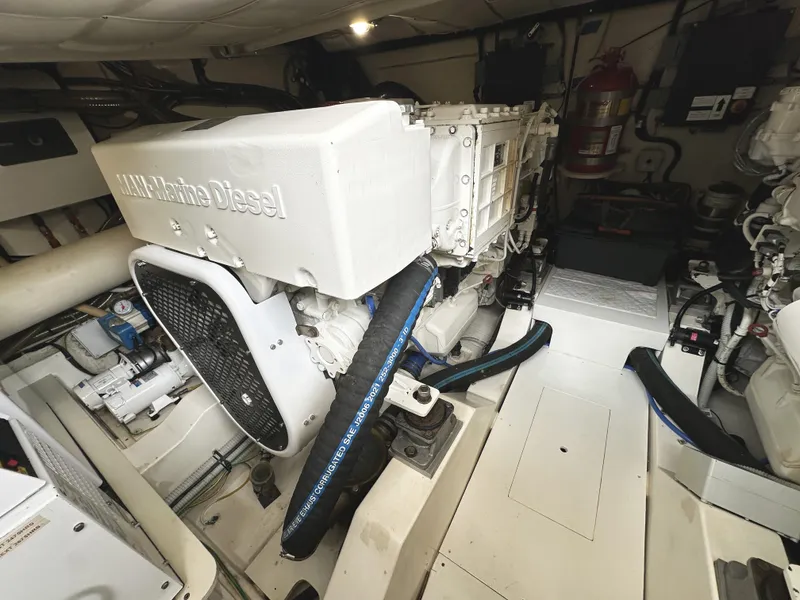 Slide: The Image of Ferretti Yachts 530 2014 - 64