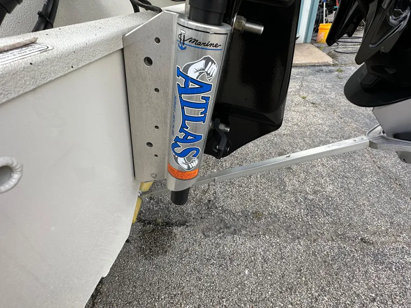 Slide: The Image of Ranger RB200 2023 - 26