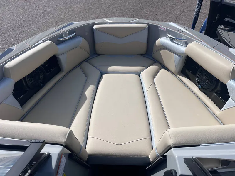 Slide: The Image of Supreme S240 2025 - 13