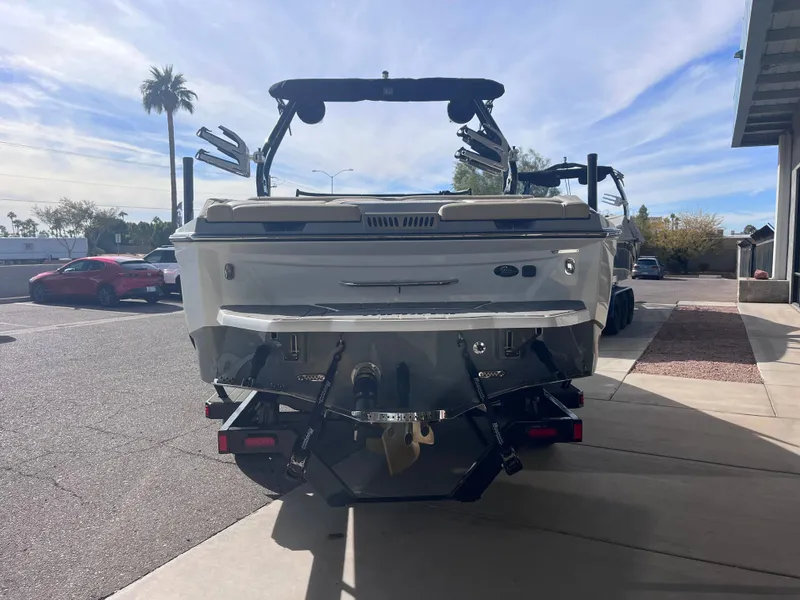 Slide: The Image of Supreme S240 2025 - 3