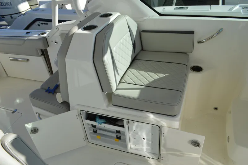Slide: The Image of Pursuit 266 DC - Port Seat and Storage - 30