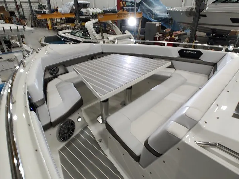 Slide: The Image of Formula 430 Super Sport Crossover 2021 - 53