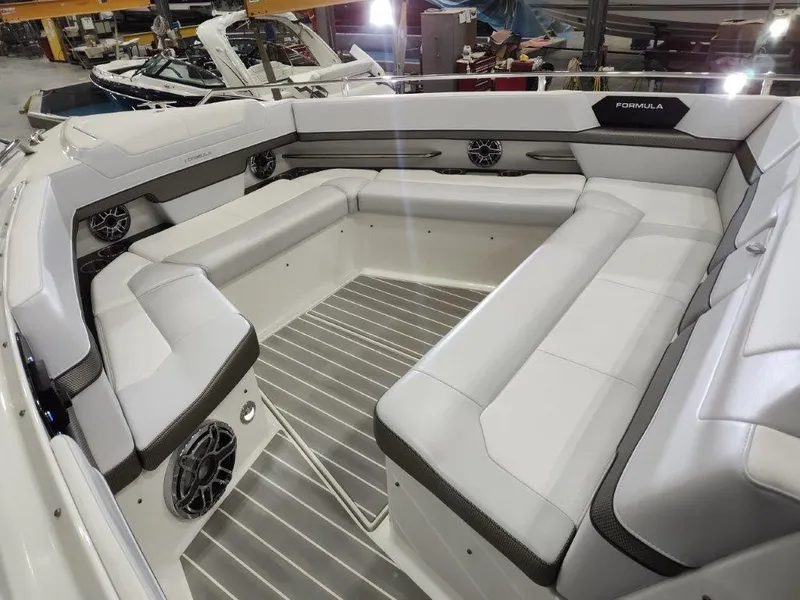 Slide: The Image of Formula 430 Super Sport Crossover 2021 - 54