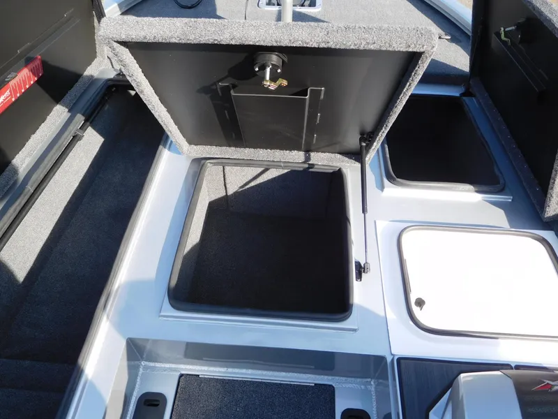 Slide: The Image of 2025 Vexus AVX 1980C boat storage compartments, open and spacious design. - 5