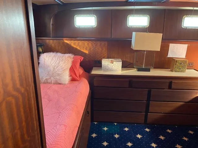 Slide: The Image of Hatteras 53 Motor Yacht 1973 - 51