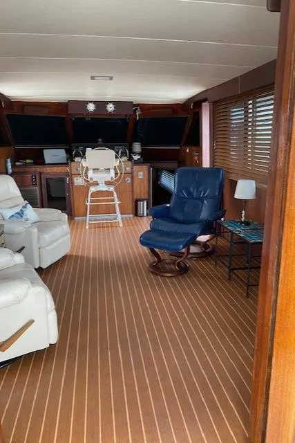 Slide: The Image of Hatteras 53 Motor Yacht 1973 - 64