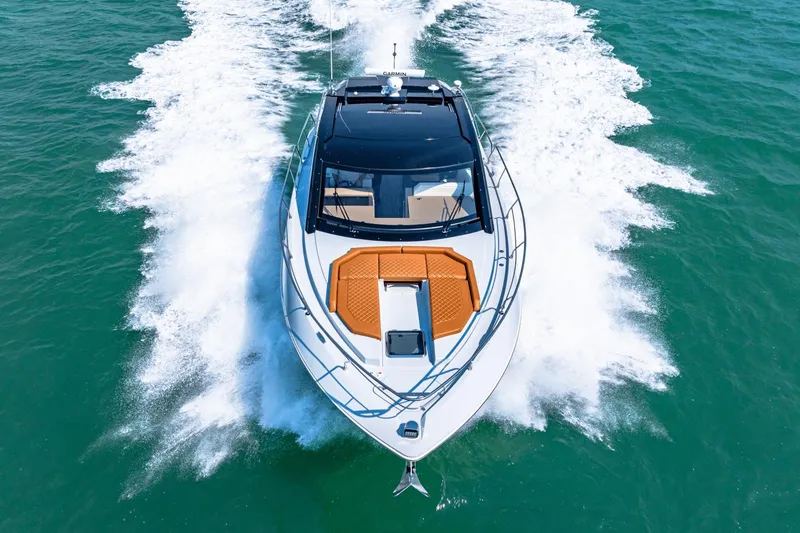 Slide: The Image of Cruisers Yachts 46 Cantius 2025 - 10