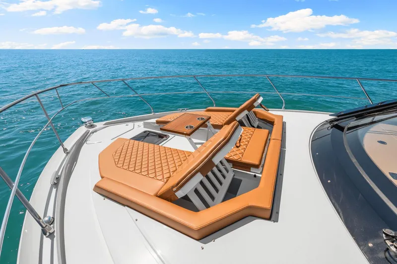 Slide: The Image of Cruisers Yachts 46 Cantius 2025 - 19