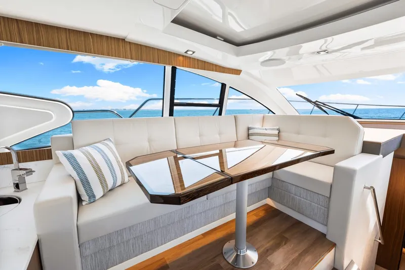 Slide: The Image of Cruisers Yachts 46 Cantius 2025 - 21