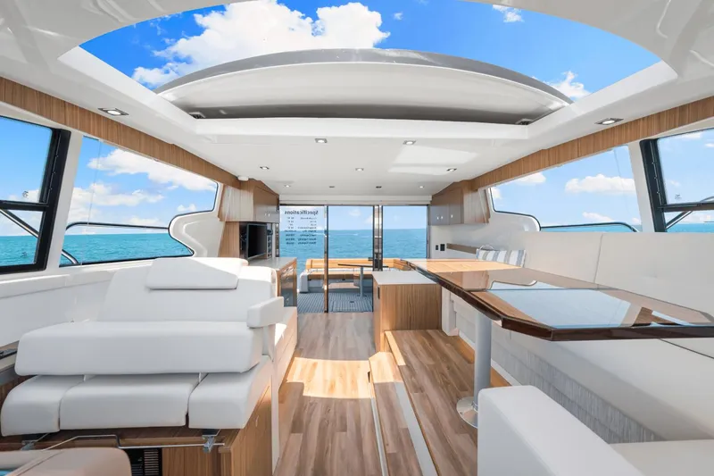 Slide: The Image of Cruisers Yachts 46 Cantius 2025 - 32