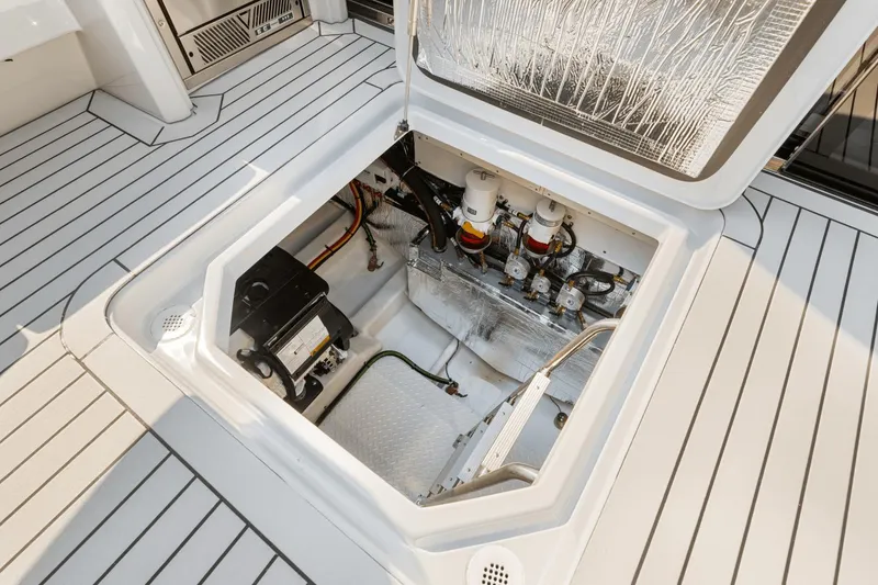 Slide: The Image of Cruisers Yachts 46 Cantius 2025 - 69