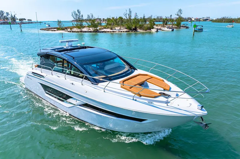 Slide: The Image of Cruisers Yachts 46 Cantius 2025 - 7