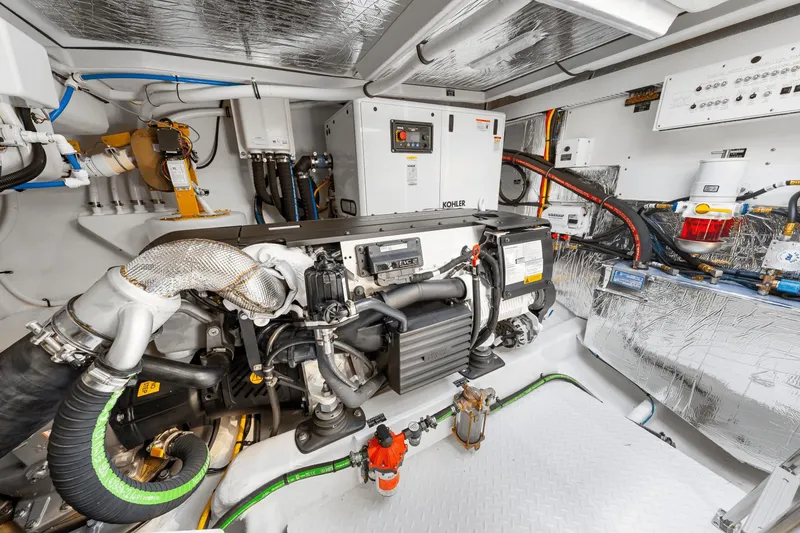 Slide: The Image of Cruisers Yachts 46 Cantius 2025 - 71