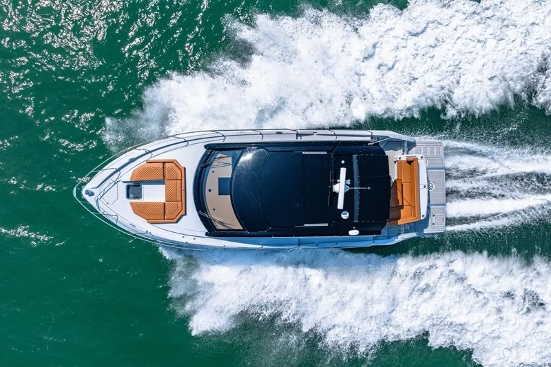 Slide: The Image of Cruisers Yachts 46 Cantius 2025 - 78