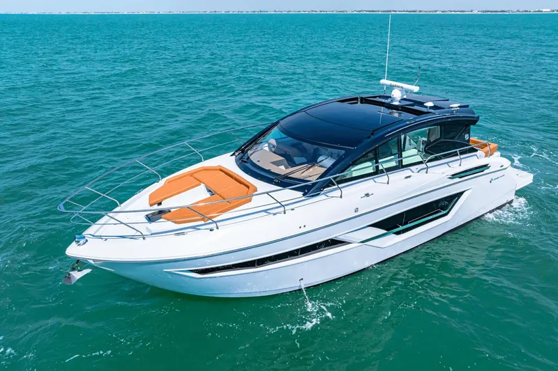 Slide: The Image of Cruisers Yachts 46 Cantius 2025 - 8