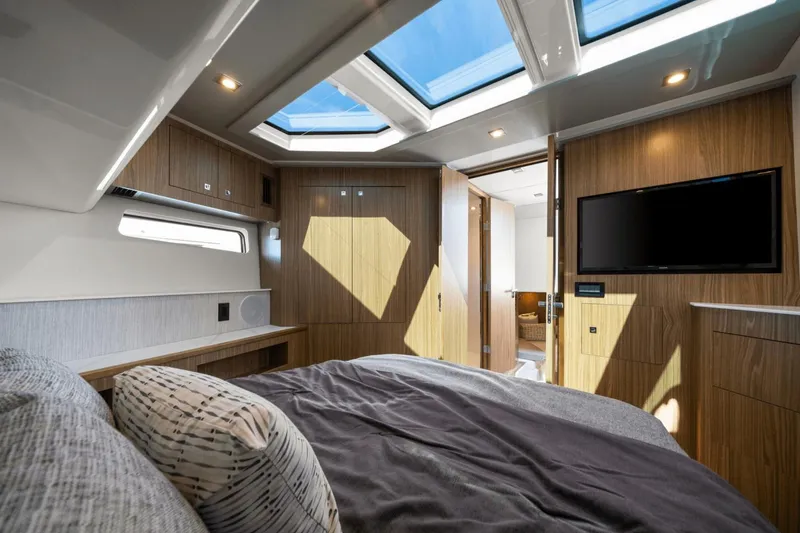 Slide: The Image of Cruisers Yachts 50 GLS 2025 - 47