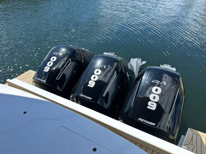 Slide: The Image of Cruisers Yachts 50 GLS 2025 - 74