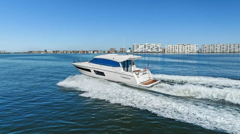 Slide: The Image of Prestige 450 S 2014 - 61