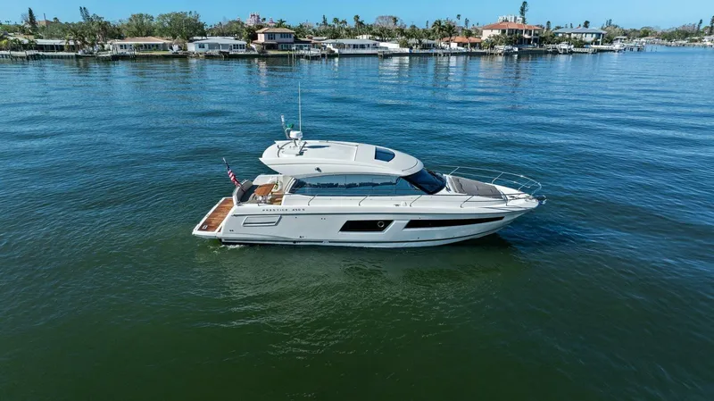 Slide: The Image of Prestige 450 S 2014 - 68