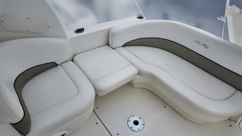 Slide: The Image of Sea Ray Sundancer 260 2006 - 2