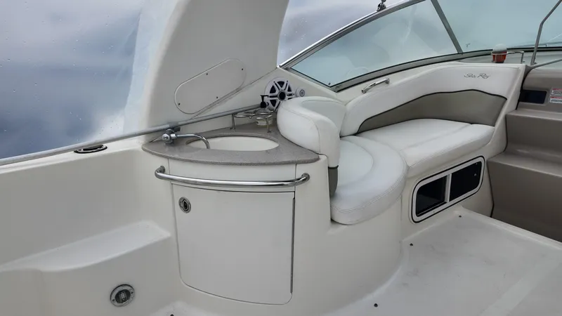 Slide: The Image of Sea Ray Sundancer 260 2006 - 3