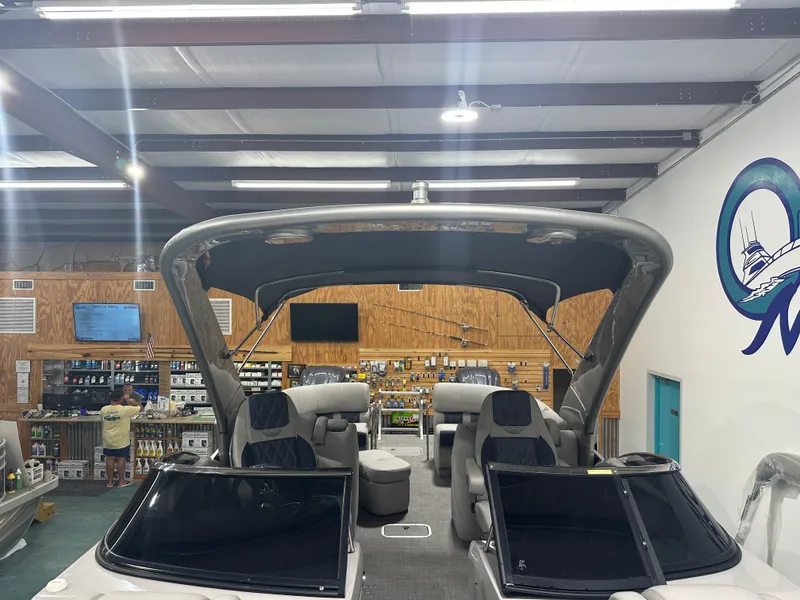 Slide: The Image of Bennington 27QFBWAT2SR 2024 - 58