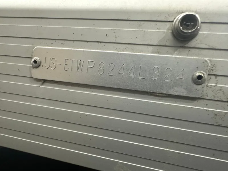 Slide: The Image of Bennington 27QFBWAT2SR 2024 - 61