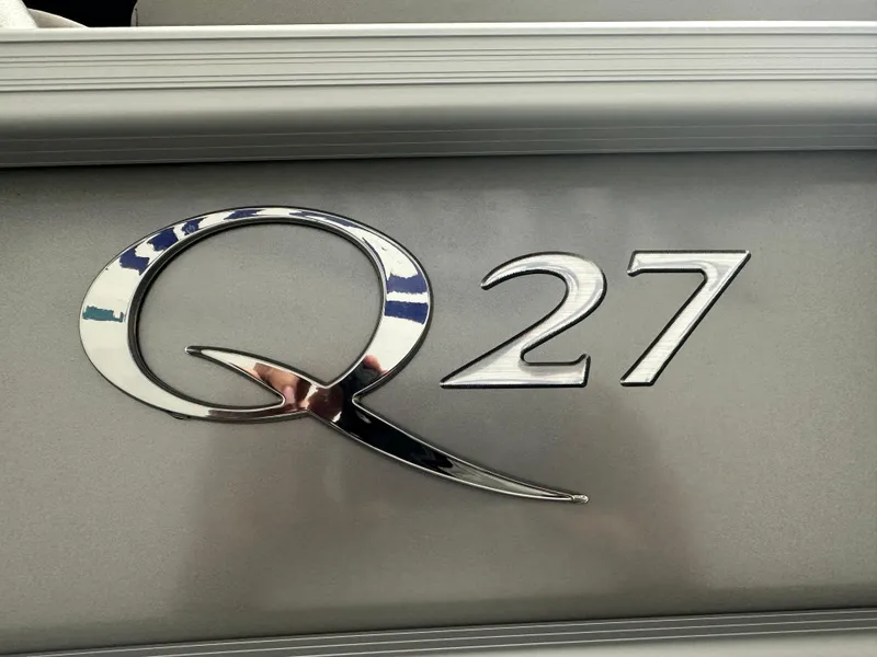 Slide: The Image of Bennington 27QFBWAT2SR 2024 - 9