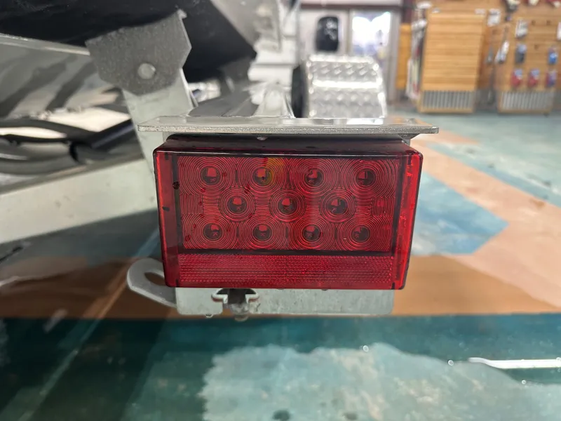 Slide: The Image of 2024 Chaparral SSI21SP trailer with red LED tail light. - 12