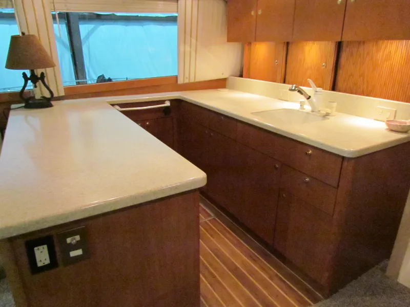 Slide: The Image of Ocean Yachts 48 Super Sport 2000 - 54