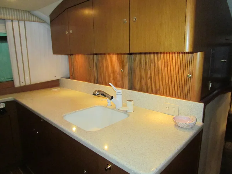 Slide: The Image of Ocean Yachts 48 Super Sport 2000 - 60