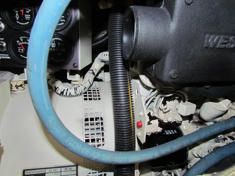 Slide: The Image of Ocean Yachts 48 Super Sport 2000 - 84