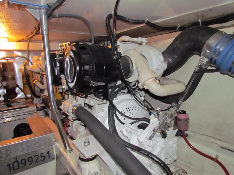 Slide: The Image of Ocean Yachts 48 Super Sport 2000 - 86