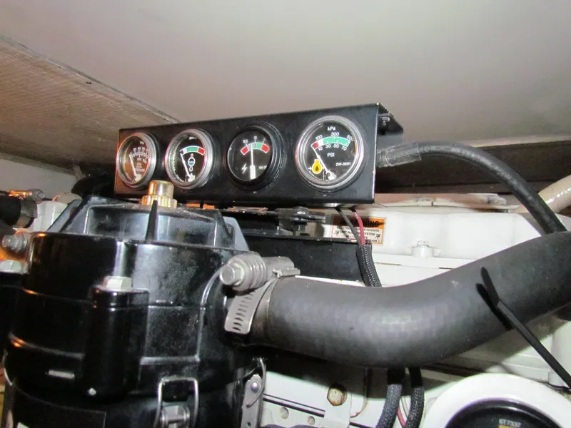 Slide: The Image of Ocean Yachts 48 Super Sport 2000 - 92