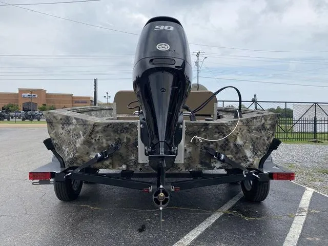 Slide: The Image of Excel Stalker 2072 Side Console 2024 - 4