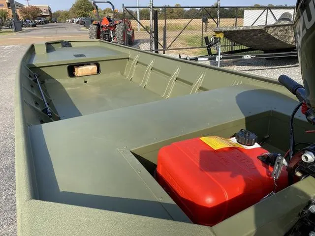 Slide: The Image of SeaArk 1648 SPECIAL W/ SUZUKI 25 TILLER 2025 - 8