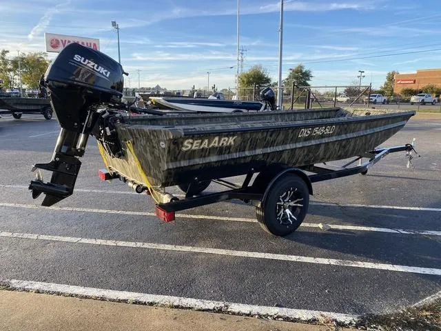 Slide: The Image of SeaArk 1548 DXS SLD W/ SUZUKI 30 2025 - 5