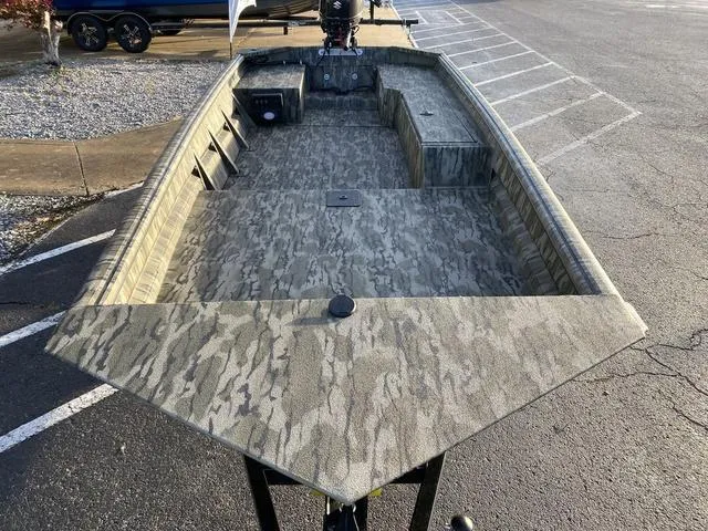 Slide: The Image of SeaArk 1548 DXS SLD W/ SUZUKI 30 2025 - 8