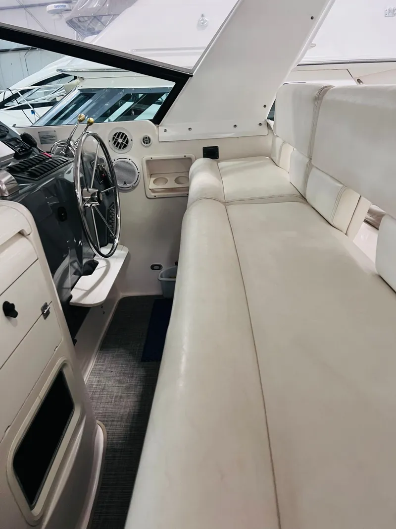 Slide: The Image of Tiara 4000 Express 2001 - 14