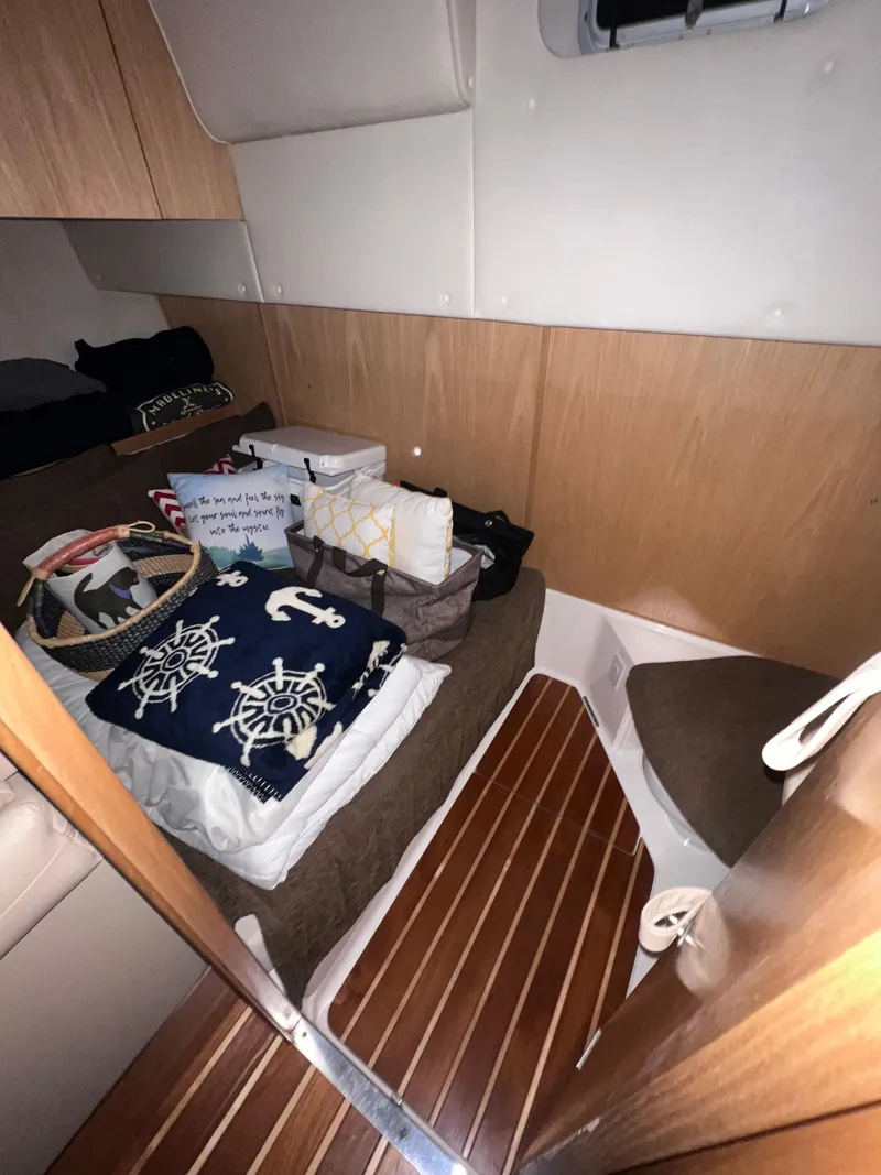 Slide: The Image of Tiara 4000 Express 2001 - 21