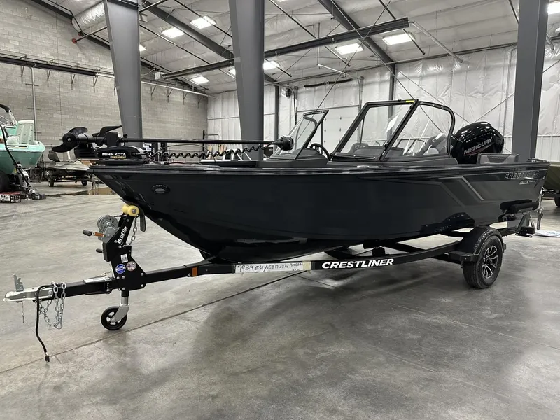 Slide: The Image of Crestliner CRESTLINER CH17WJ 2025 - 3