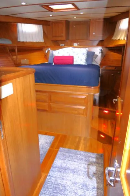 Slide: The Image of Master stateroom - 15
