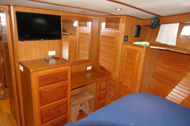 Slide: The Image of Master port aft - 21