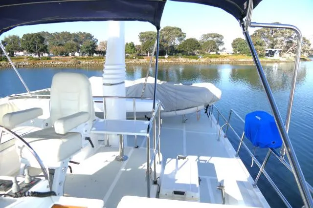 Slide: The Image of Flybridge aft - 67