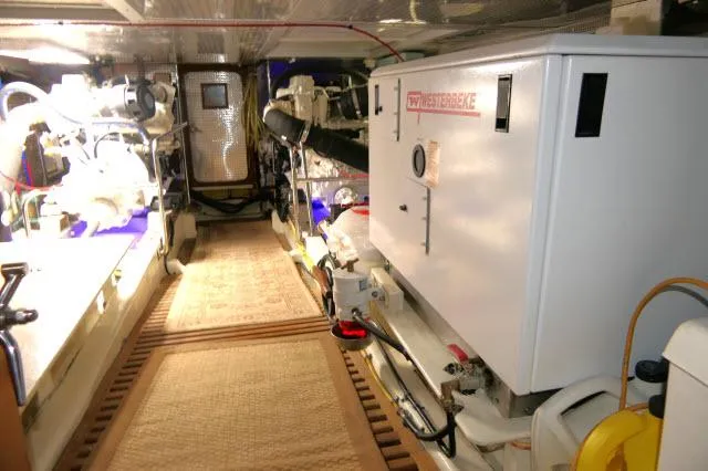 Slide: The Image of Engine room forward - 75