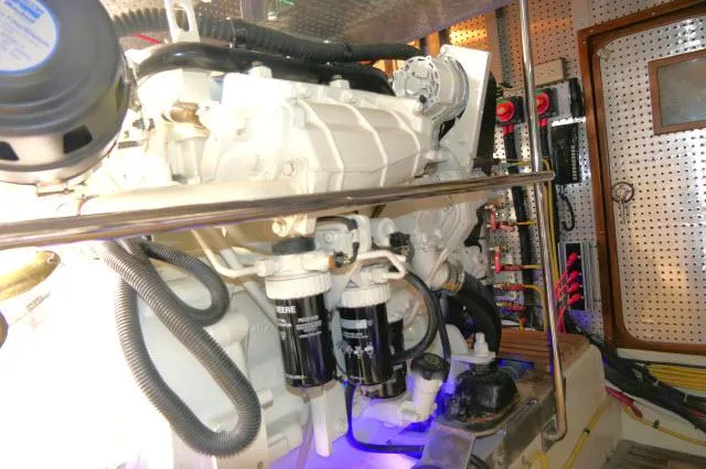 Slide: The Image of Port engine - 77